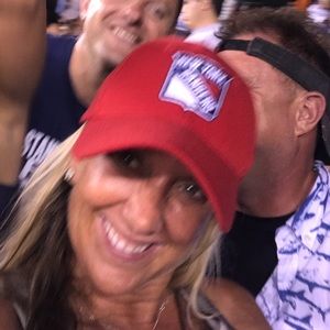 Meet your Posher, Maureen